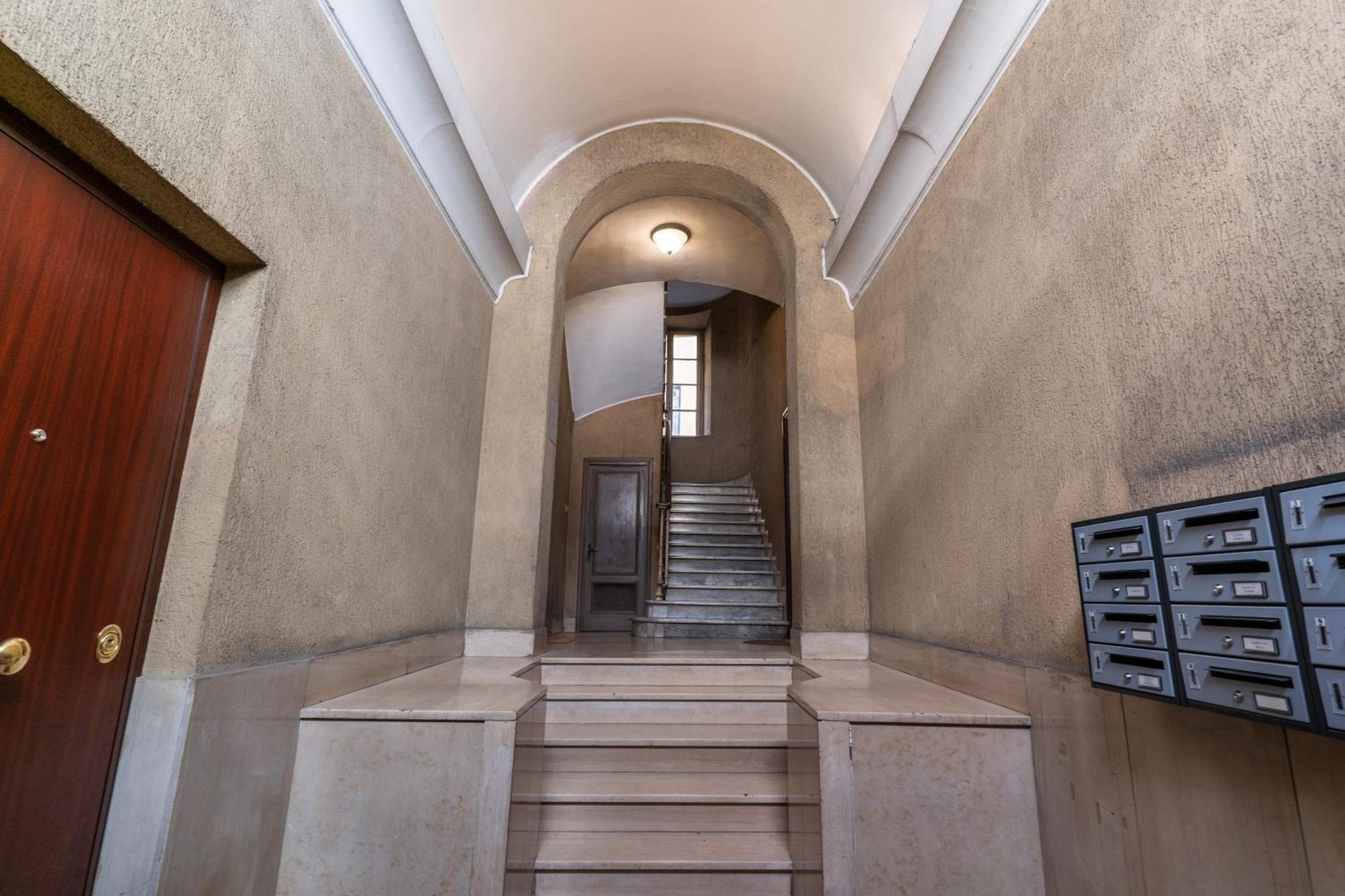 Apartment Pretorius Charming New