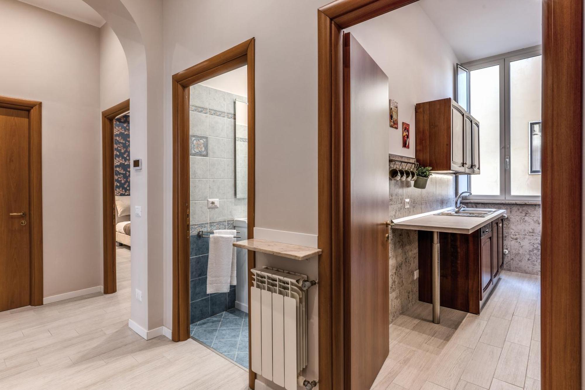 Apartment Pretorius Charming New